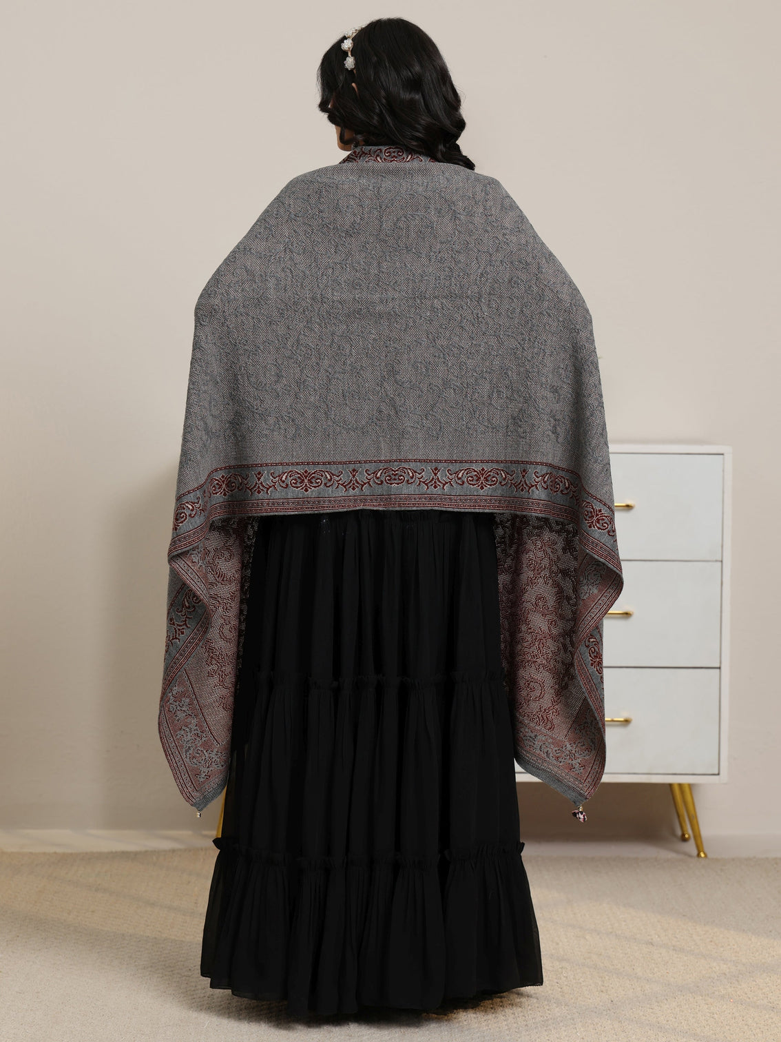Mameraa Grey Knitted Acrylic Wrap Shawl