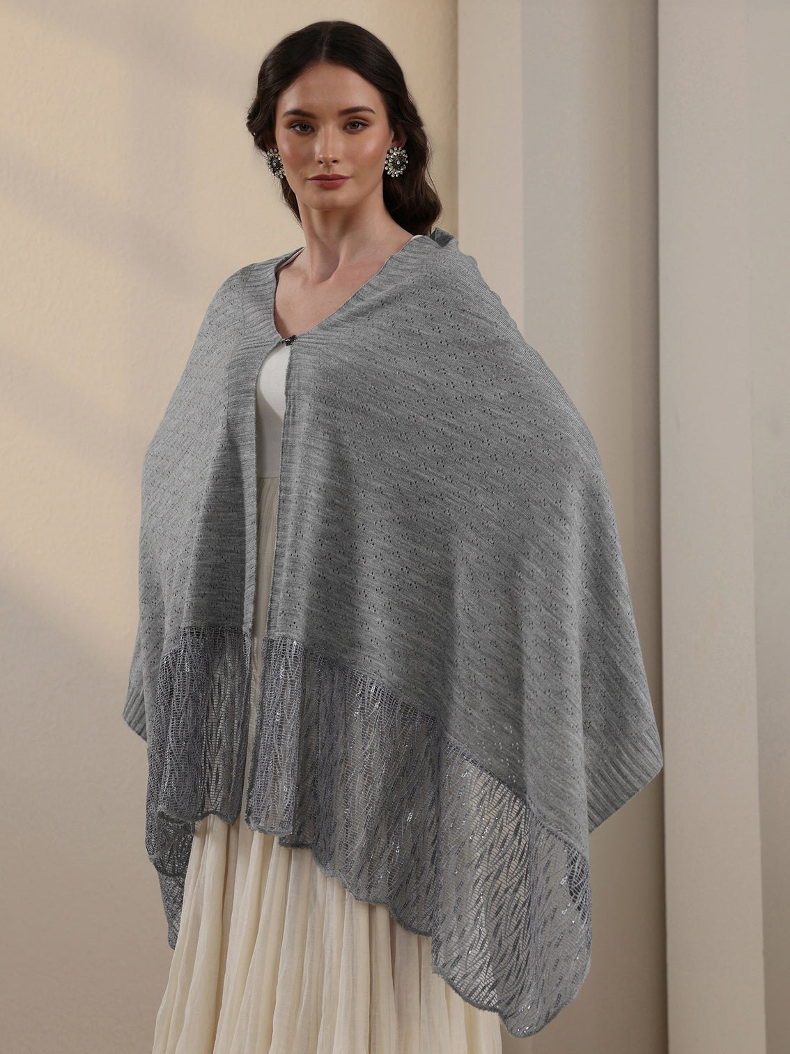 Mameraa Grey Acrylic Wrap Shawl with Lace Border