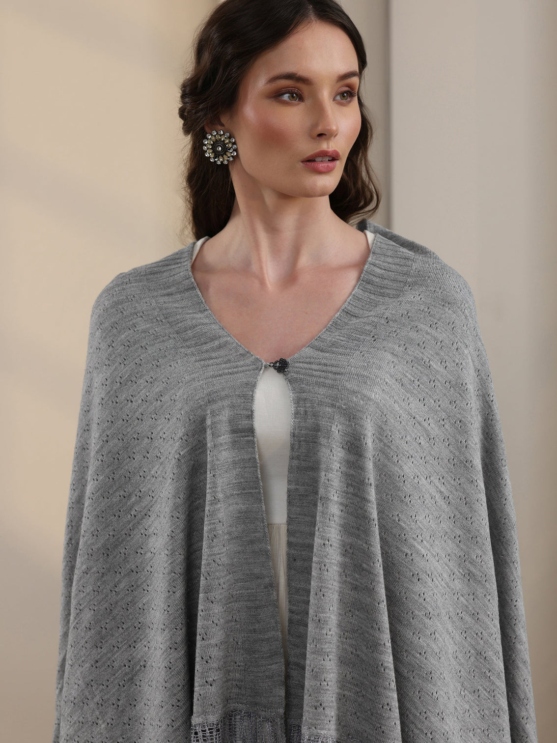Mameraa Grey Acrylic Wrap Shawl with Lace Border