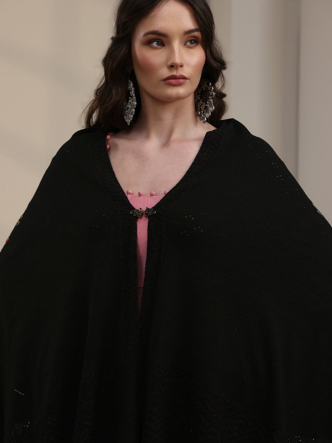 Mameraa Black Floral Mesh Knitted Acrylic Wrap Shawl