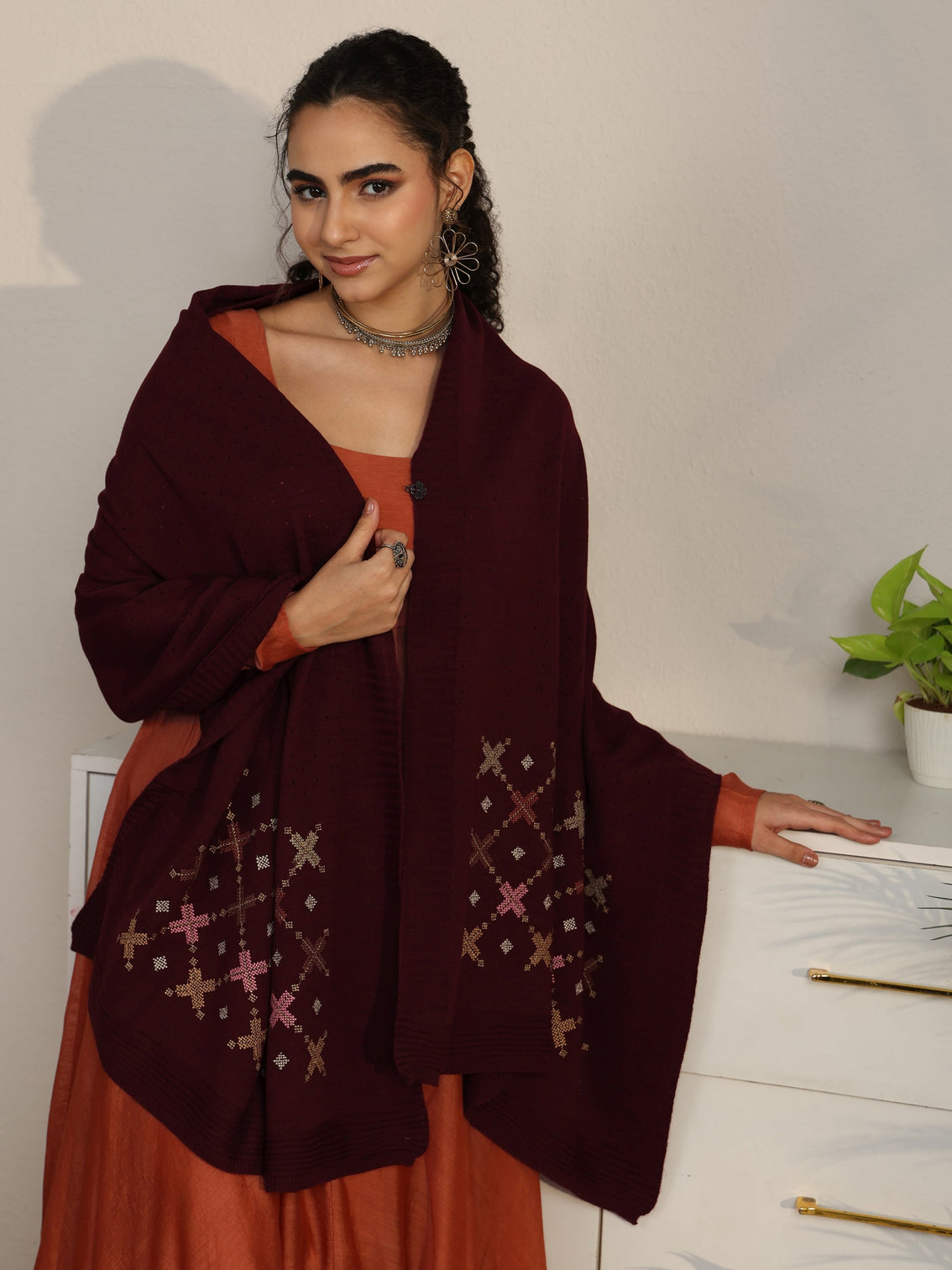 Mameraa Maroon Knitted Acrylic Wrap Shawl
