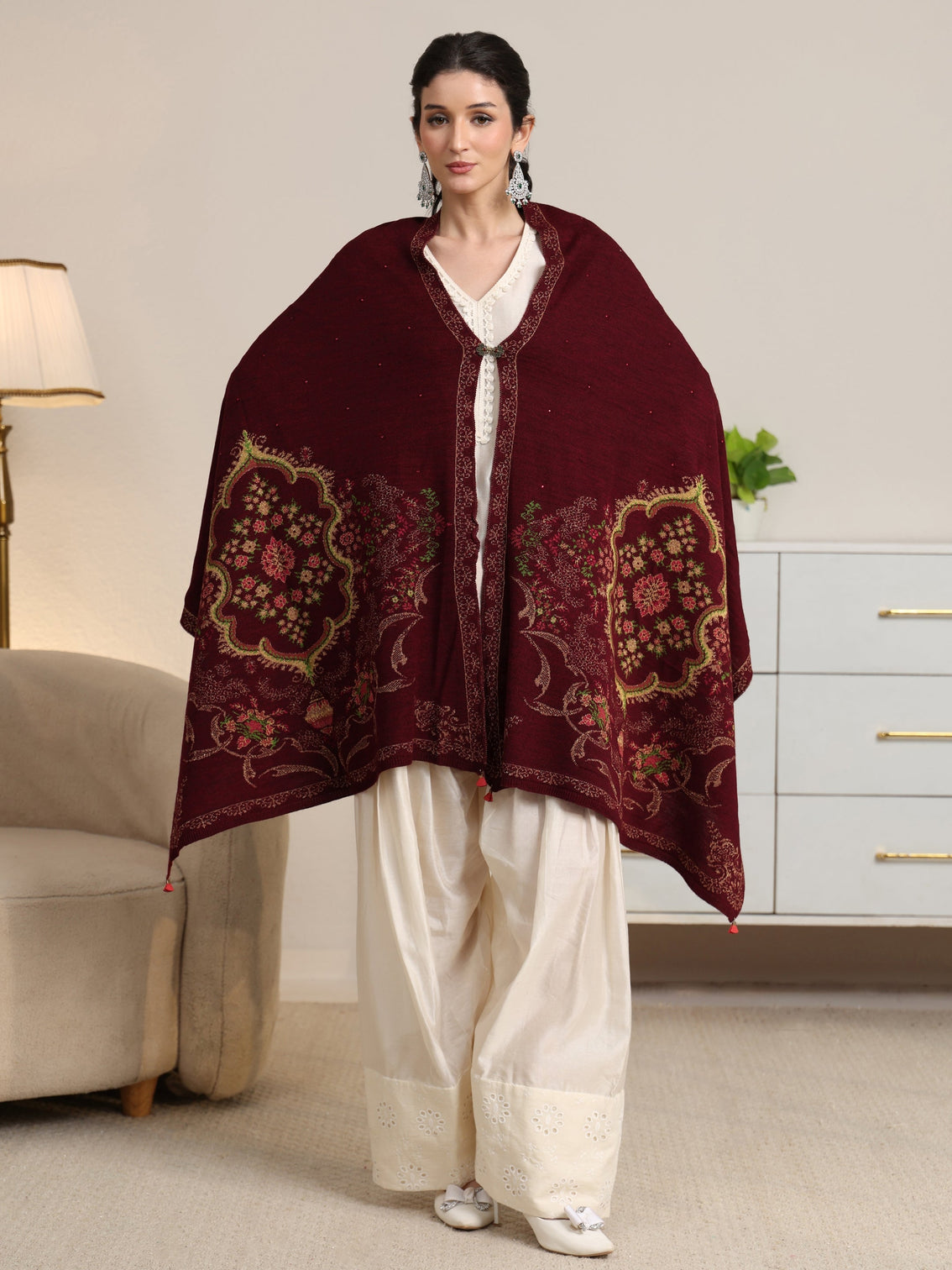 Mameraa Maroon Floral Knitted Acrylic Wrap Shawl