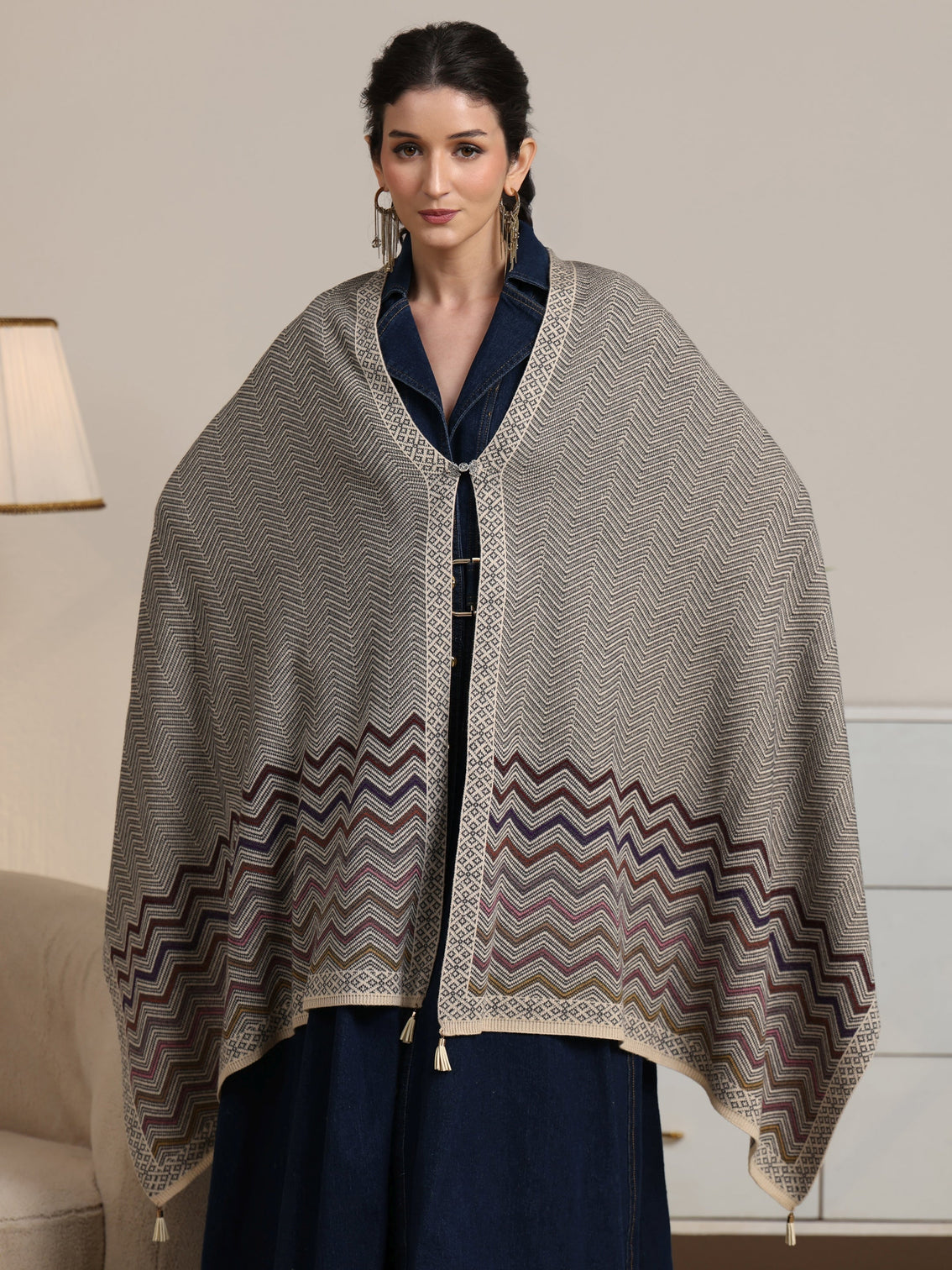 Mameraa Grey Chevron Knitted Acrylic Wrap Shawl