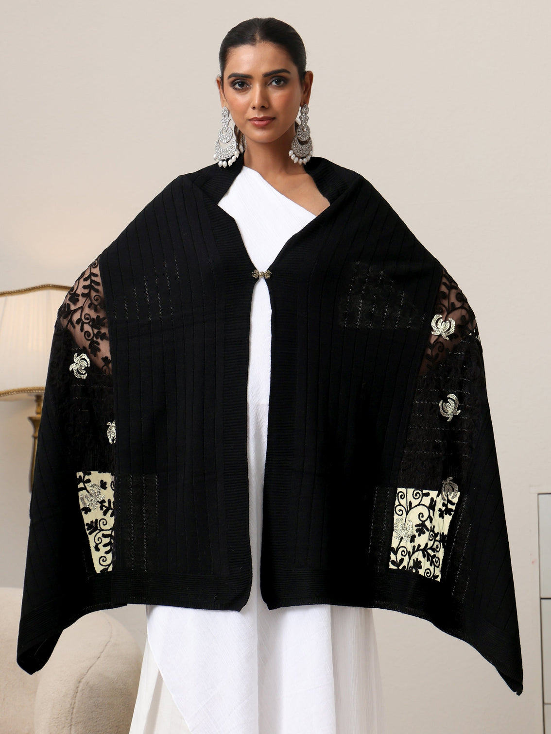 Mameraa Black Floral Knitted Lace Acrylic Wrap Shawl