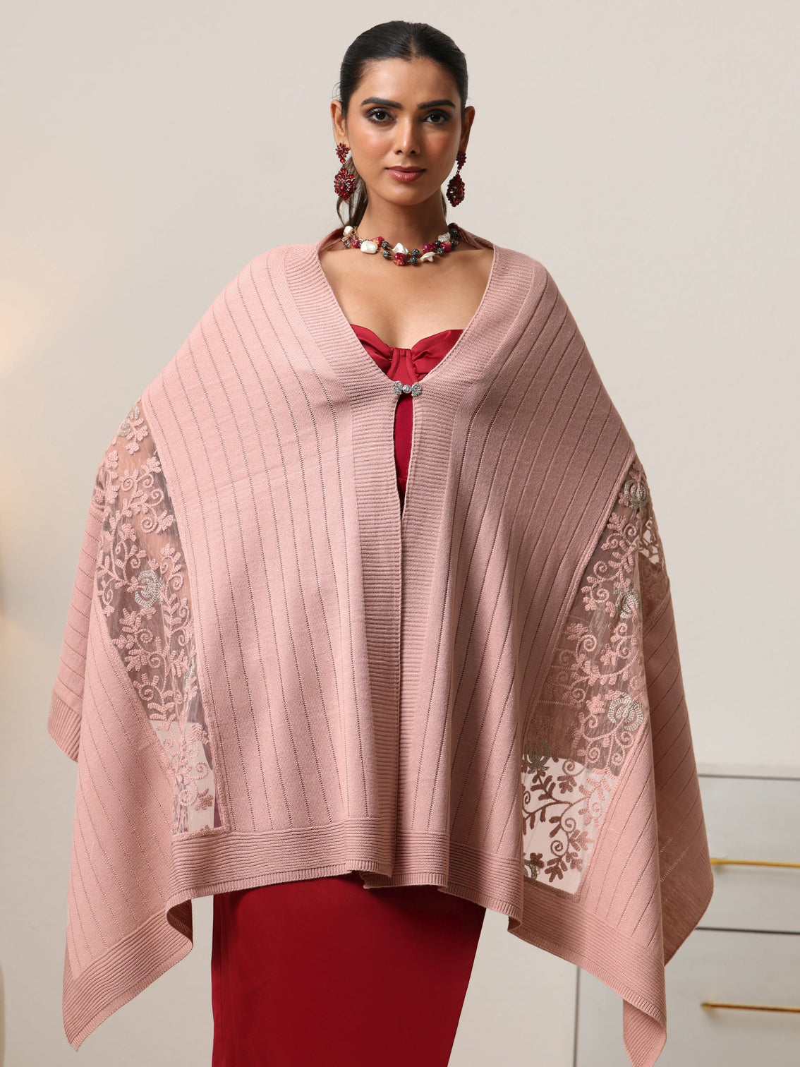Mameraa Pink Floral Knitted Lace Acrylic Wrap Shawl