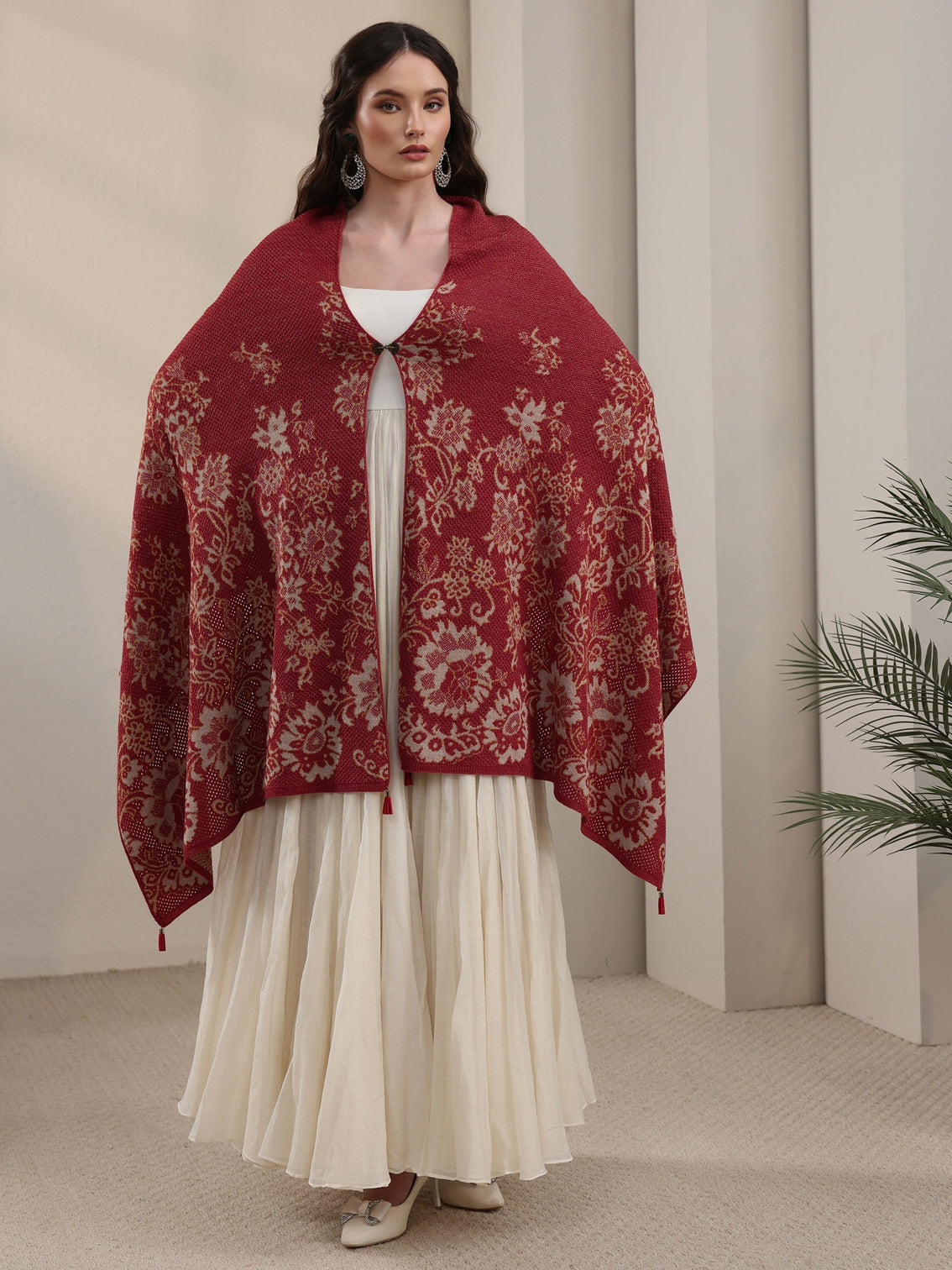 Mameraa Rust Floral Mesh Knitted Acrylic Wrap Shawl