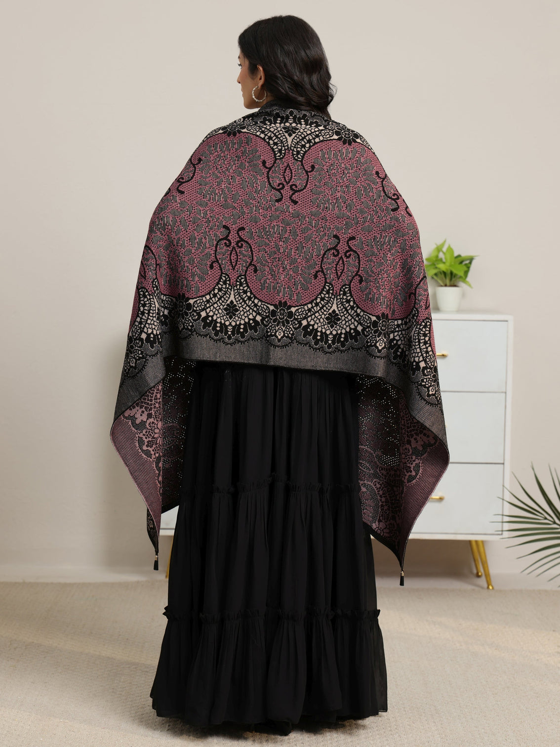 Mameraa Pink Ethnic Knitted Acrylic Wrap Shawl