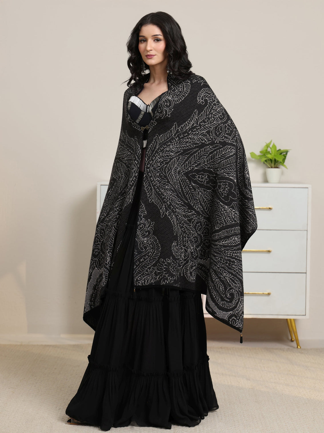 Mameraa Black Floral Knitted Acrylic Wrap Shawl