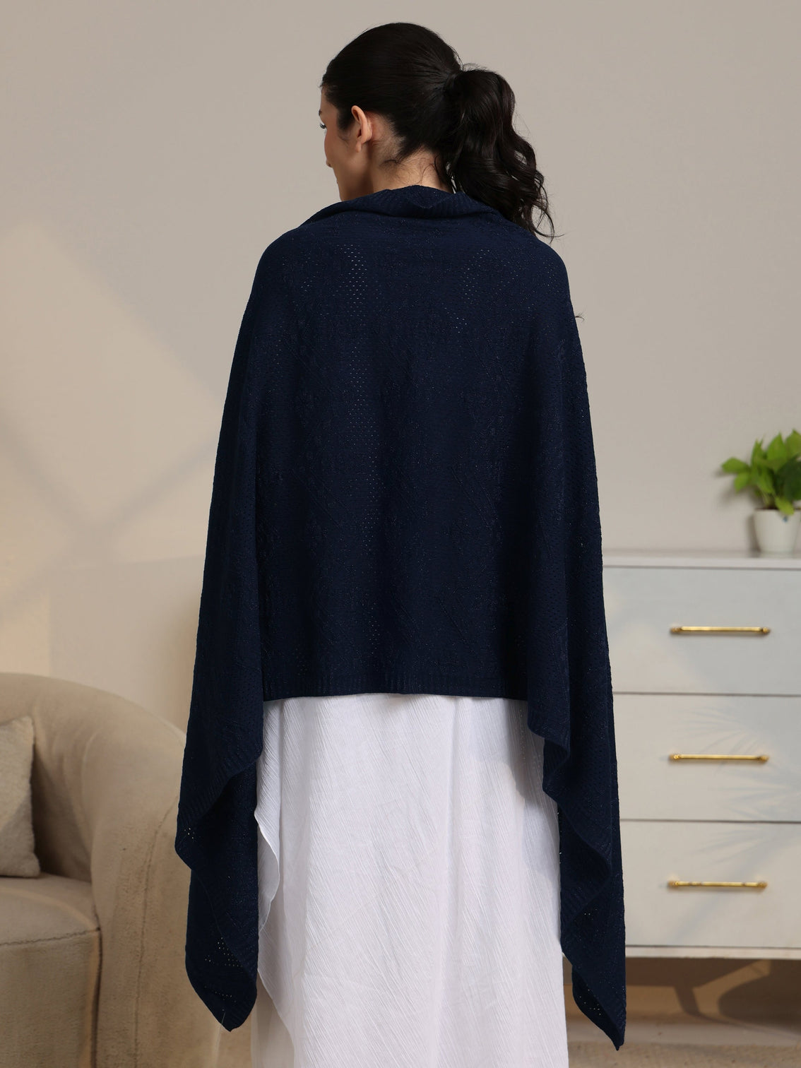Mameraa Navy Blue Knitted Acrylic Wrap Shawl