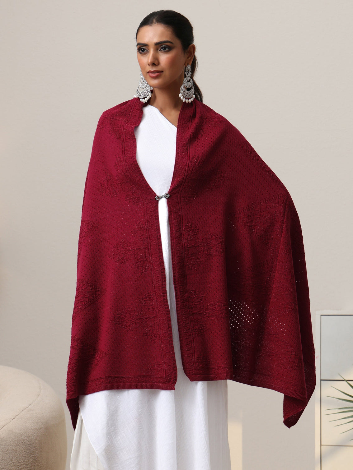 Mameraa Maroon Knitted Acrylic Wrap Shawl