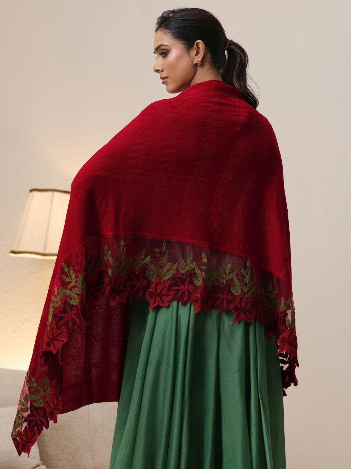 Mameraa Red Floral Knitted Acrylic Wrap Shawl
