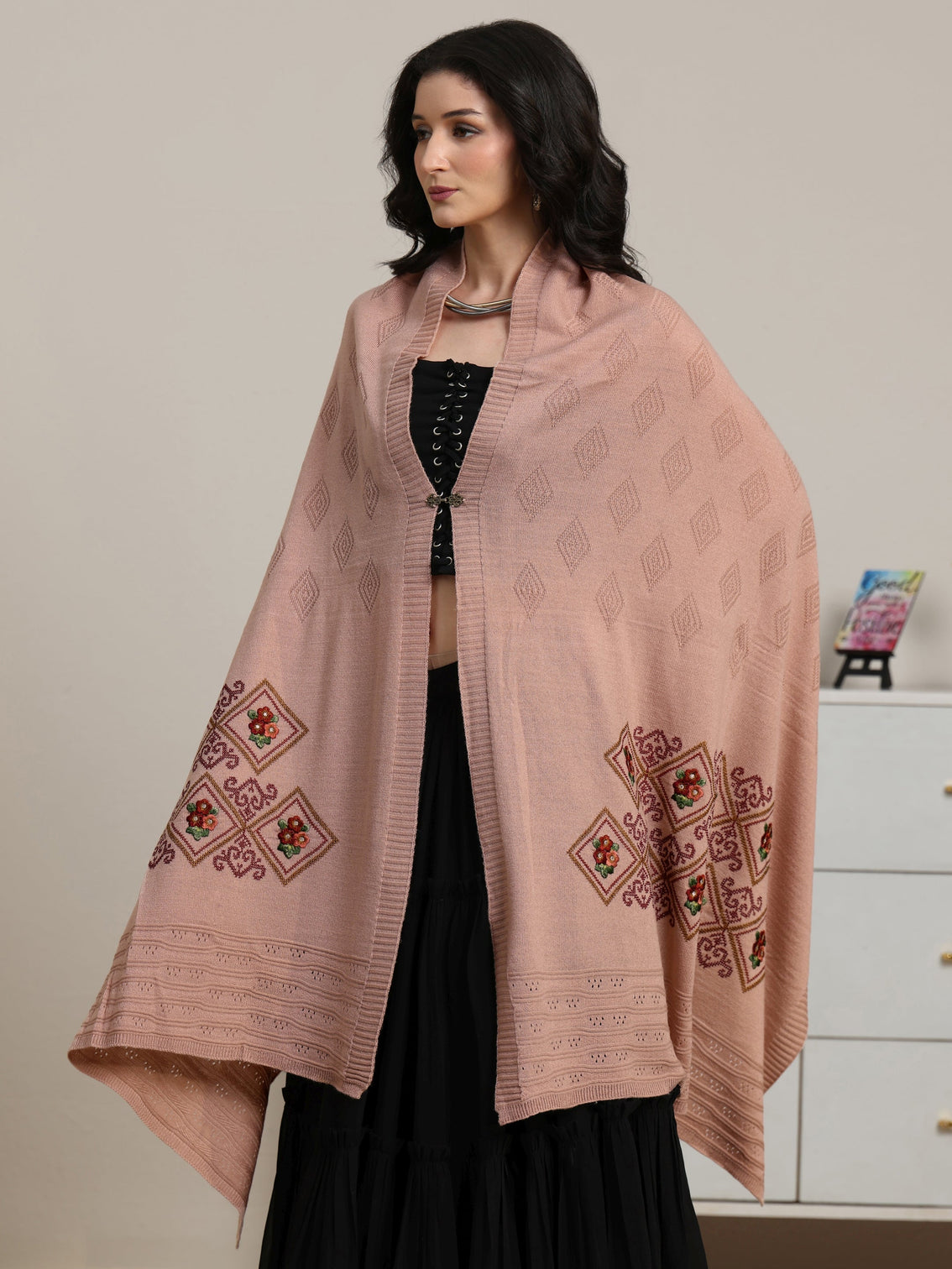 Mameraa Baby Pink Geometric Knitted Acrylic Wrap Shawl