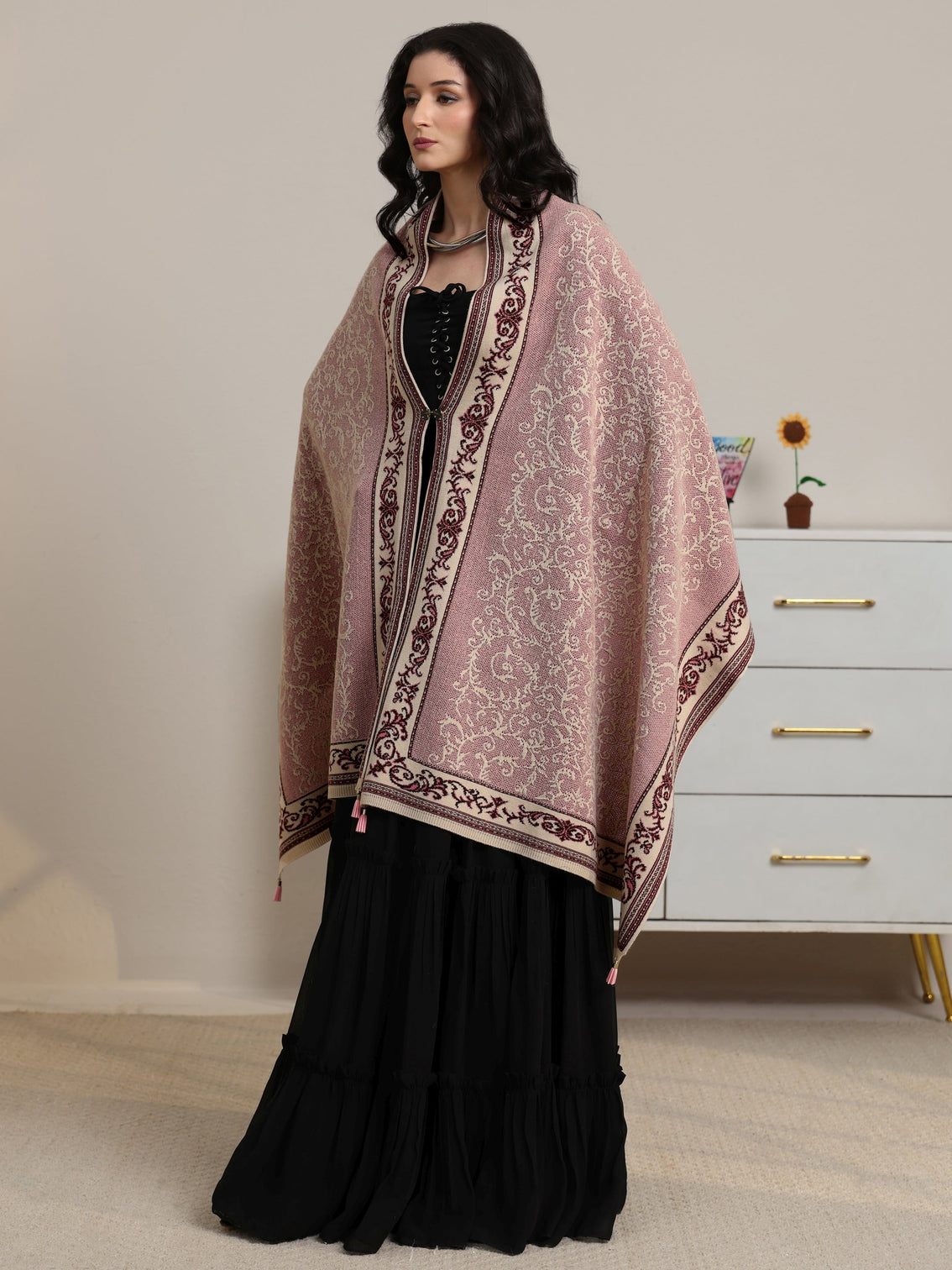 Mameraa Dusty Pink Floral Knitted Acrylic Wrap Shawl