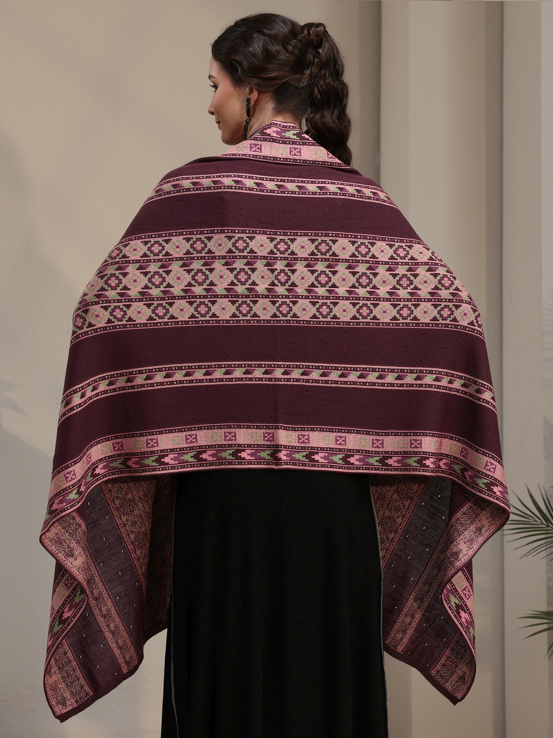 Mameraa Maroon Geometric Knitted Acrylic Wrap Shawl