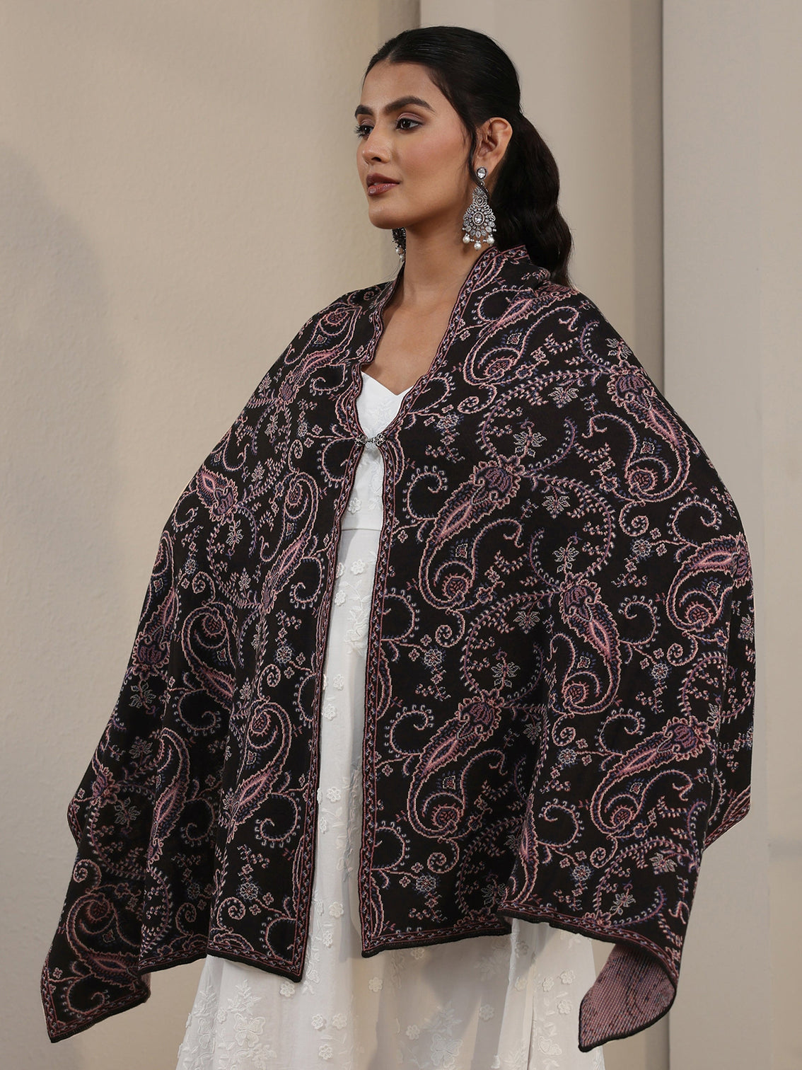 Mameraa Black Paisley Knitted Acrylic Wrap Shawl