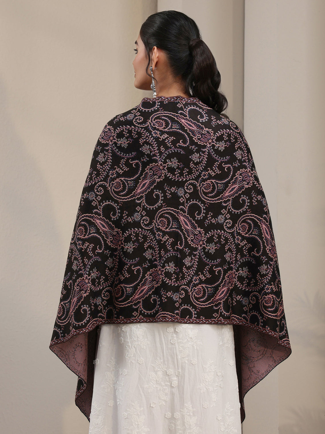 Mameraa Black Paisley Knitted Acrylic Wrap Shawl