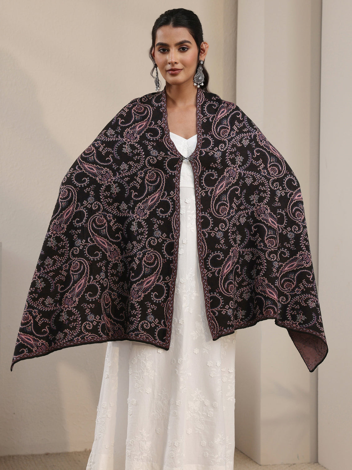 Mameraa Black Paisley Knitted Acrylic Wrap Shawl