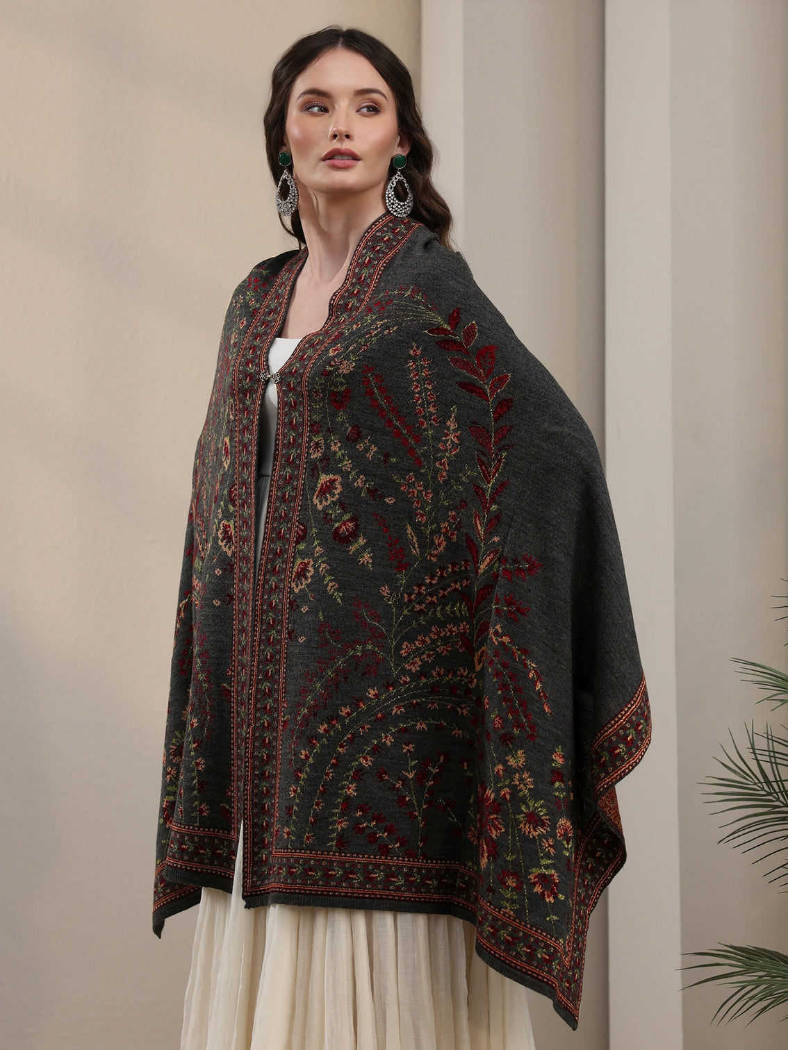 Mameraa Dark Grey Floral Knitted Acrylic Wrap Shawl