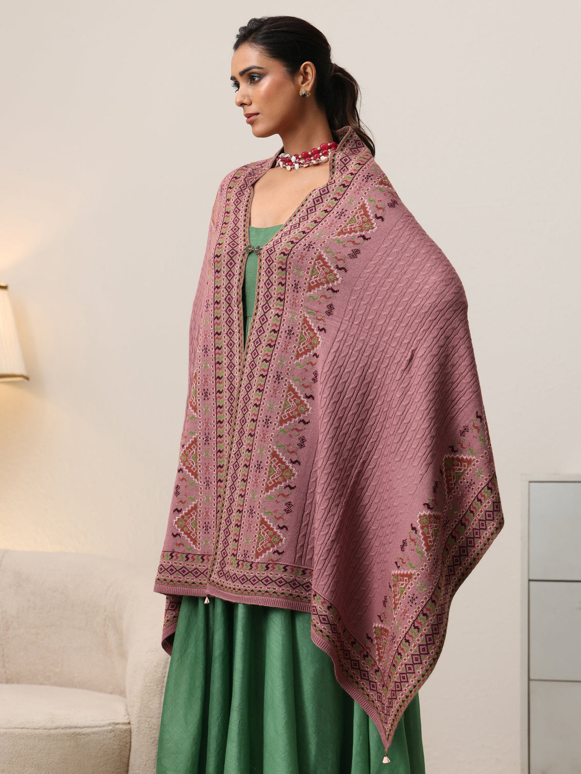 Mameraa White Ethnic Knitted Acrylic Wrap Shawl