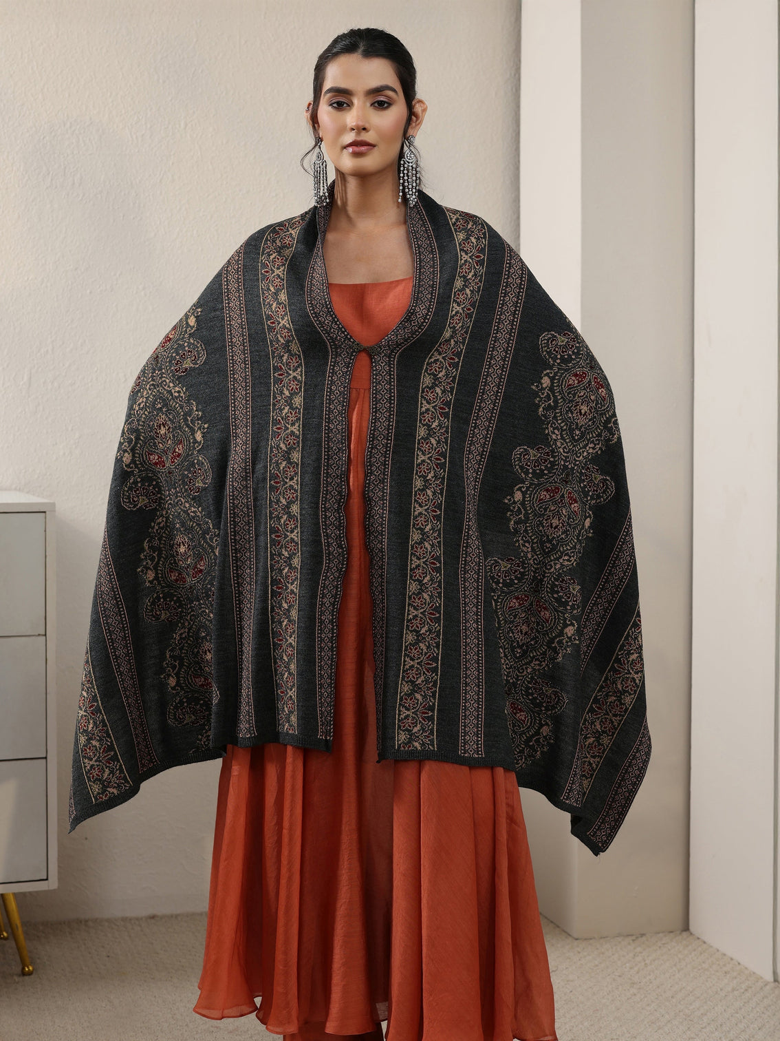 Mameraa Dark Grey Ethnic Knitted Acrylic Wrap Shawl