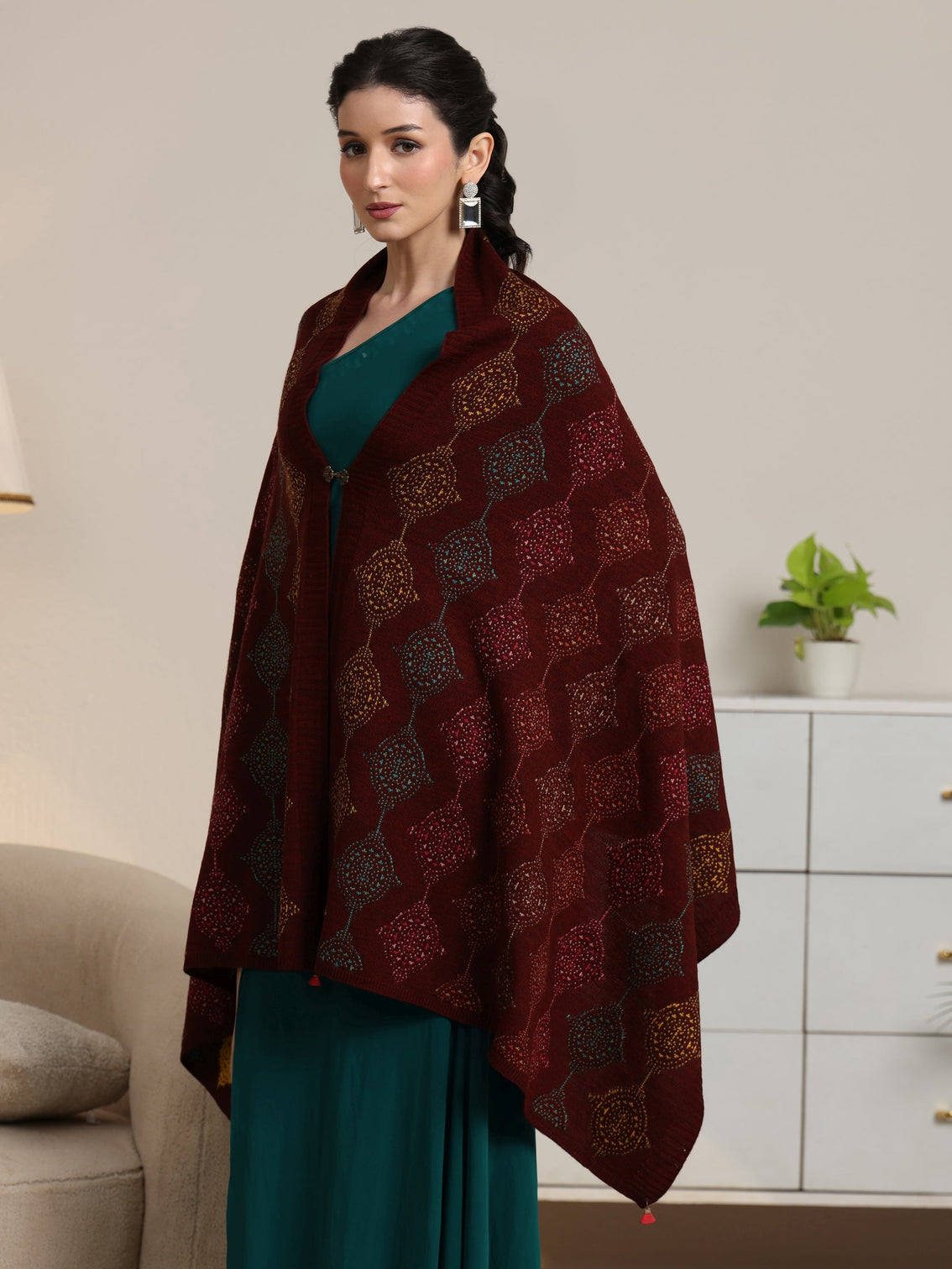 Mameraa Maroon Geometric Knitted Acrylic Wrap Shawl