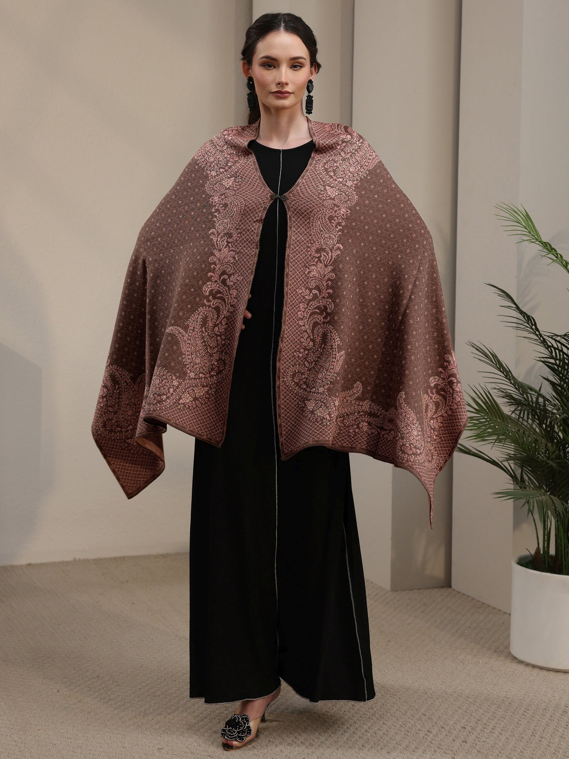 Mameraa Brown Paisley Knitted Acrylic Wrap Shawl