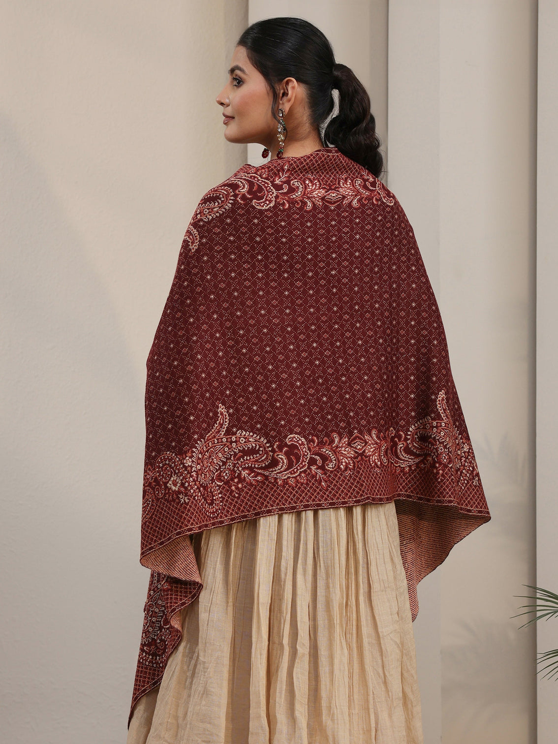 Mameraa Maroon Paisley Knitted Acrylic Wrap Shawl