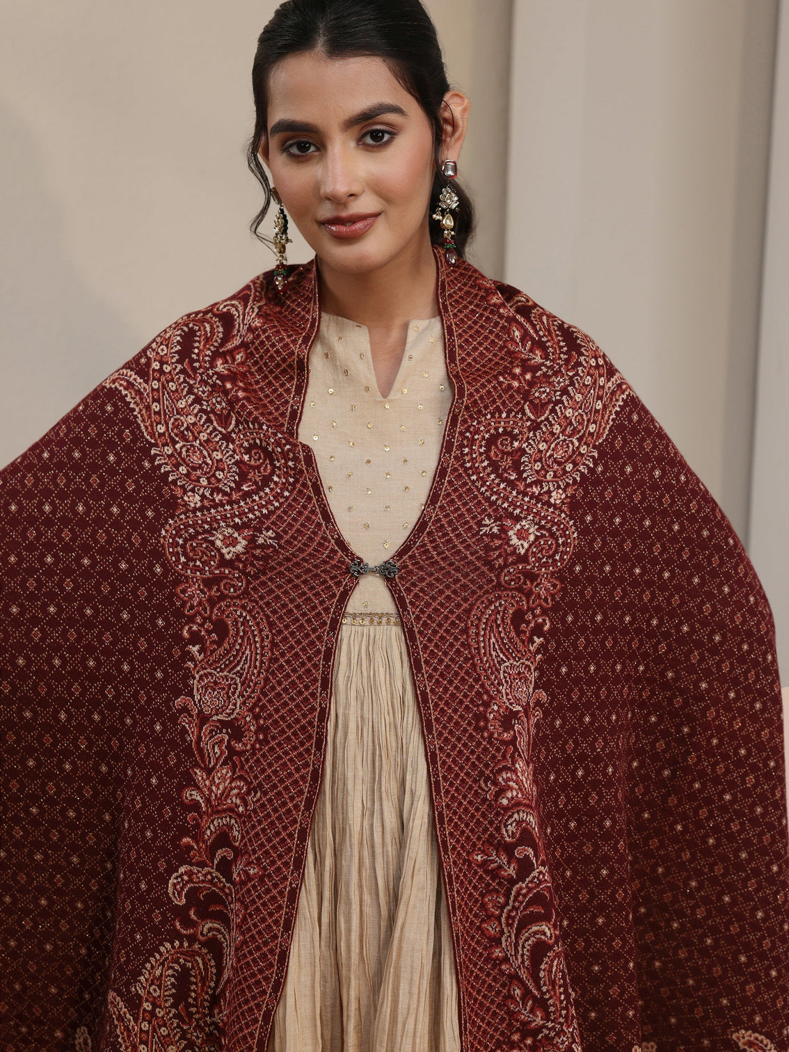 Mameraa Maroon Paisley Knitted Acrylic Wrap Shawl