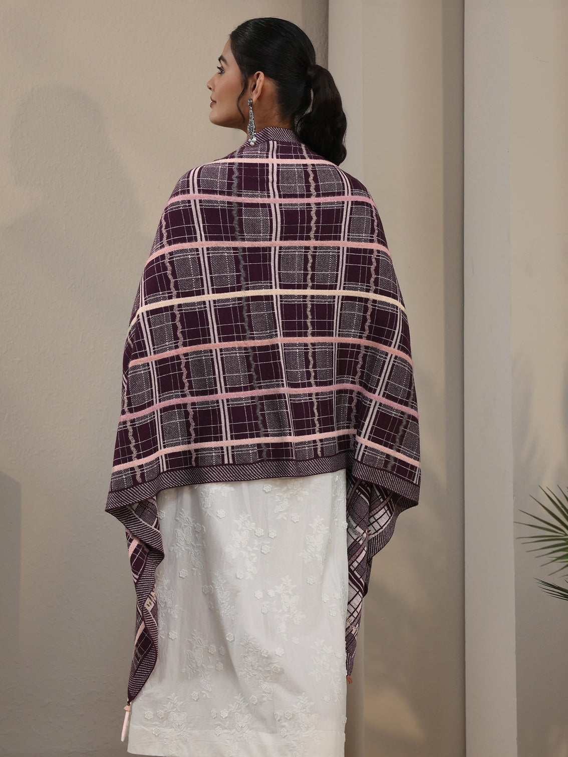Mameraa Burgundy Geometric Knitted Acrylic Wrap Shawl