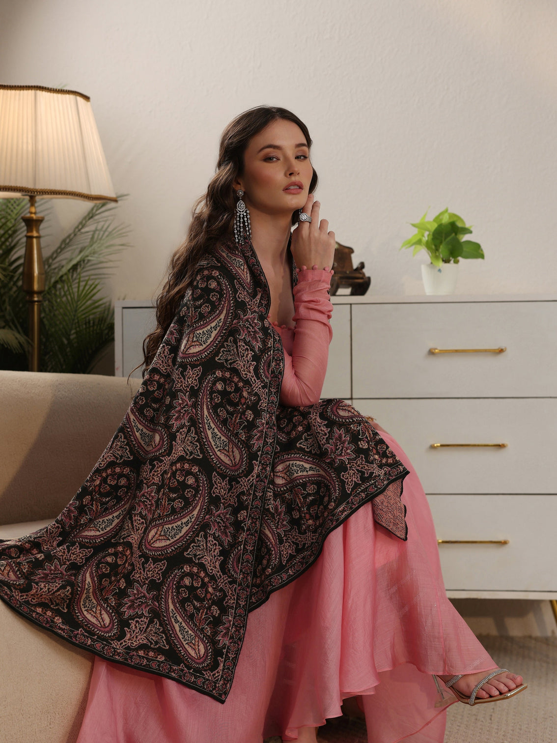 Mameraa Black Paisley Knitted Acrylic Shawl