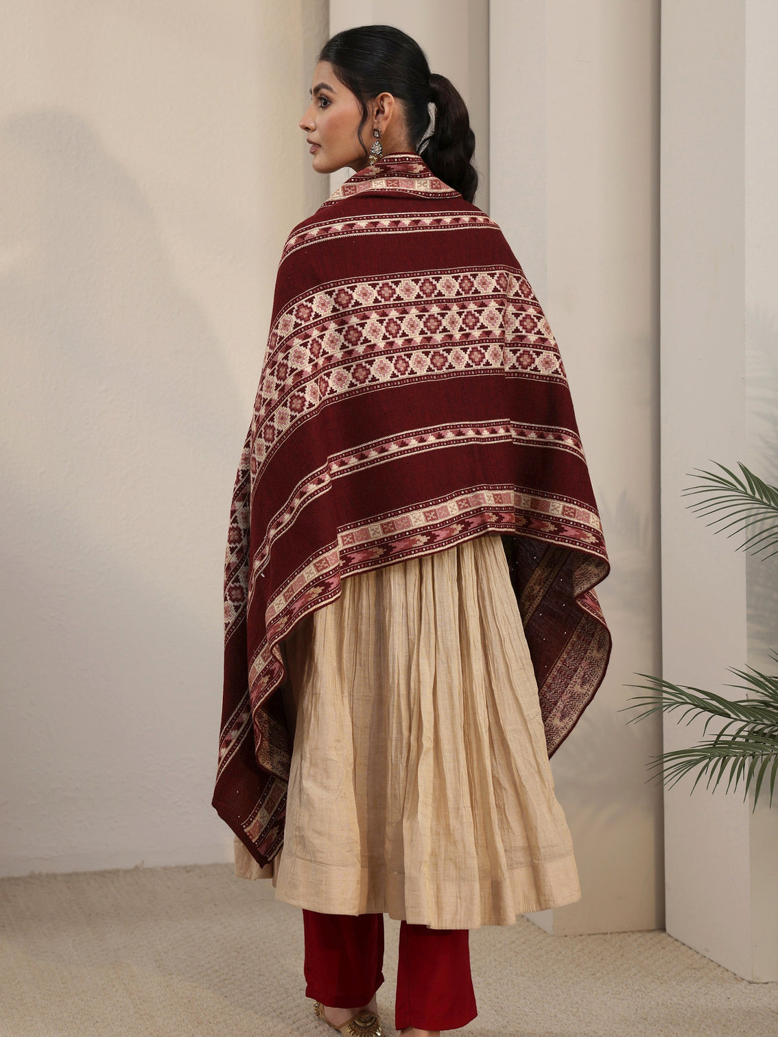 Mameraa Maroon Geometric Knitted Acrylic Wrap Shawl