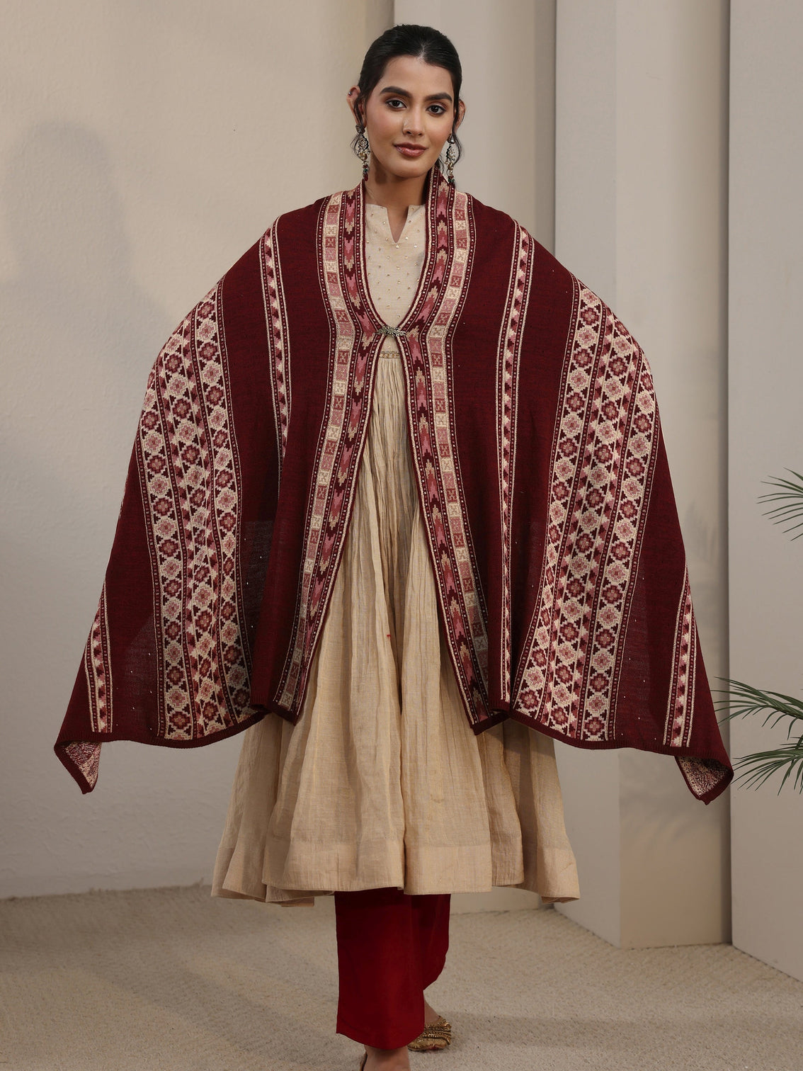Mameraa Maroon Geometric Knitted Acrylic Wrap Shawl