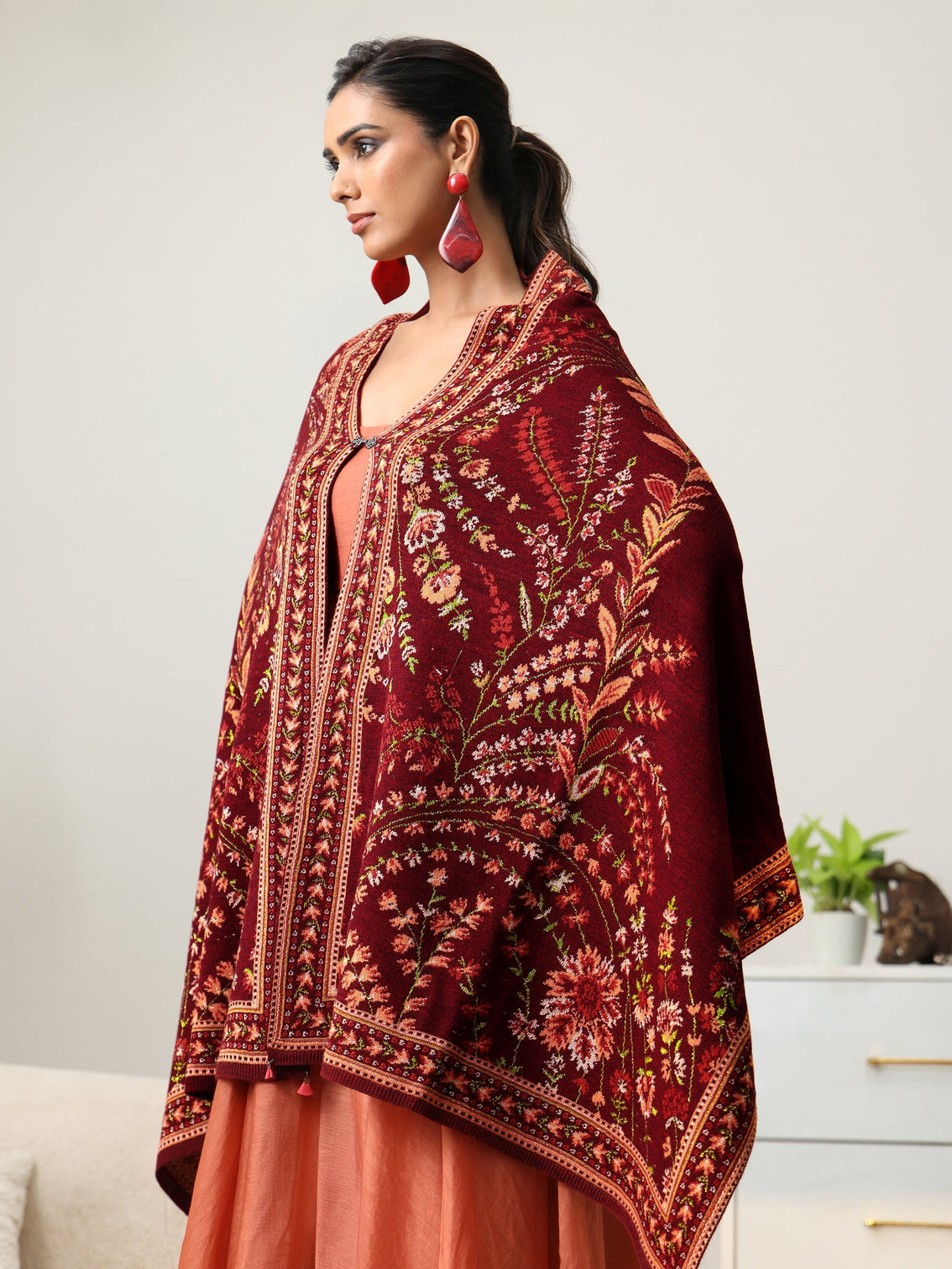 Mameraa Maroon Floral Knitted Acrylic Wrap Shawl