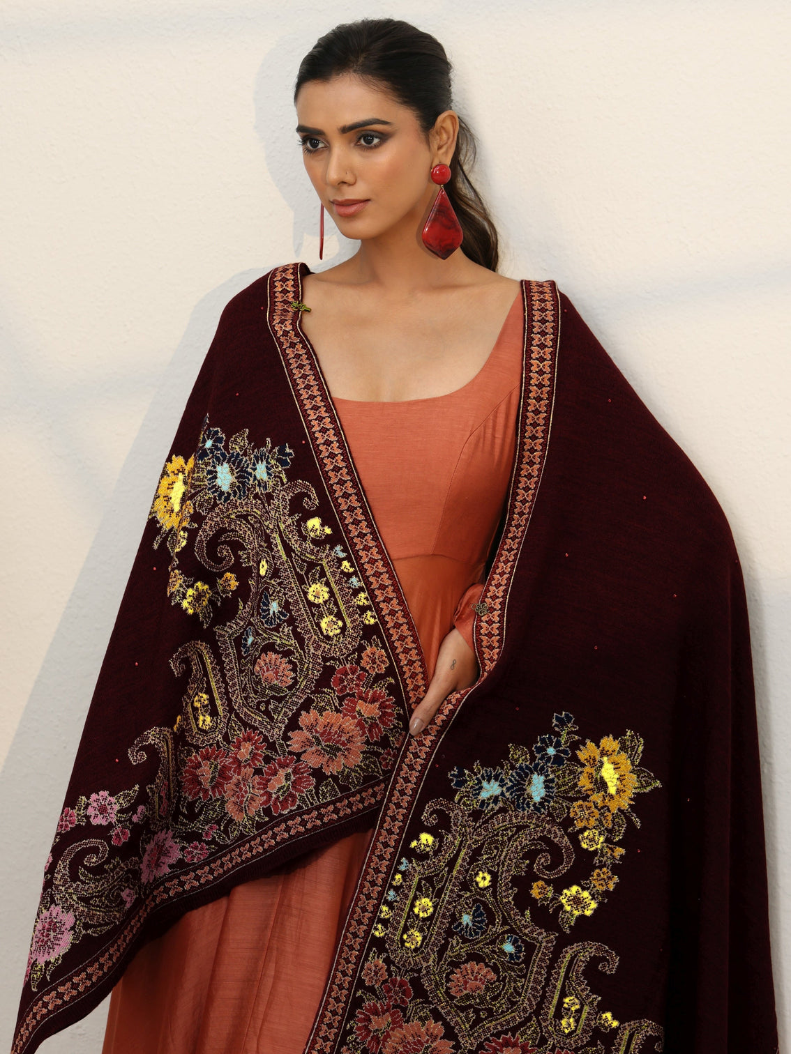 Mameraa Maroon Floral Knitted Acrylic Wrap Shawl