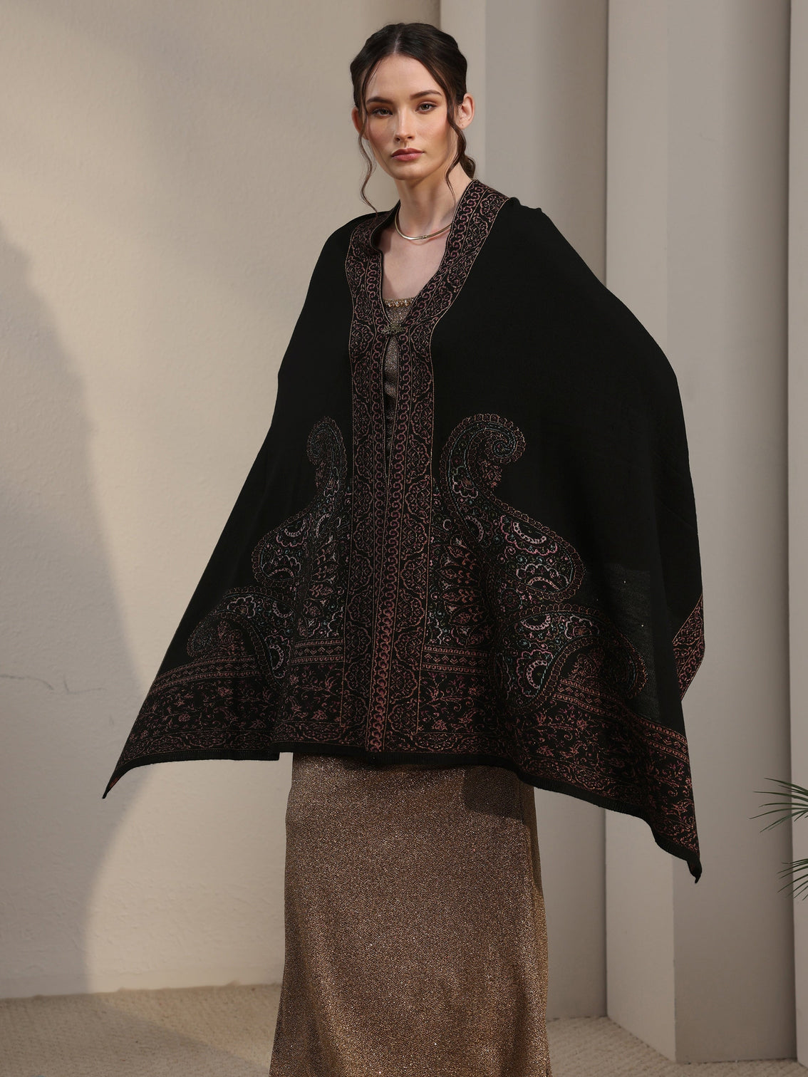 Mameraa Black Paisley Knitted Acrylic Wrap Shawl