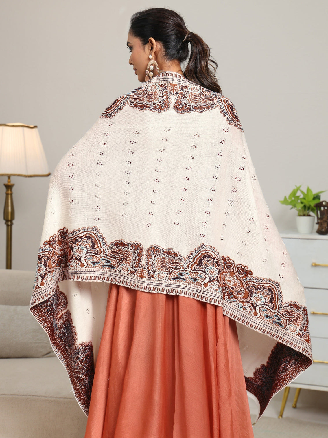 Mameraa White Knitted Acrylic Wrap Shawl