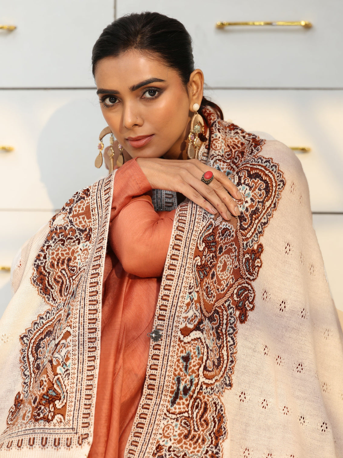 Mameraa White Knitted Acrylic Wrap Shawl
