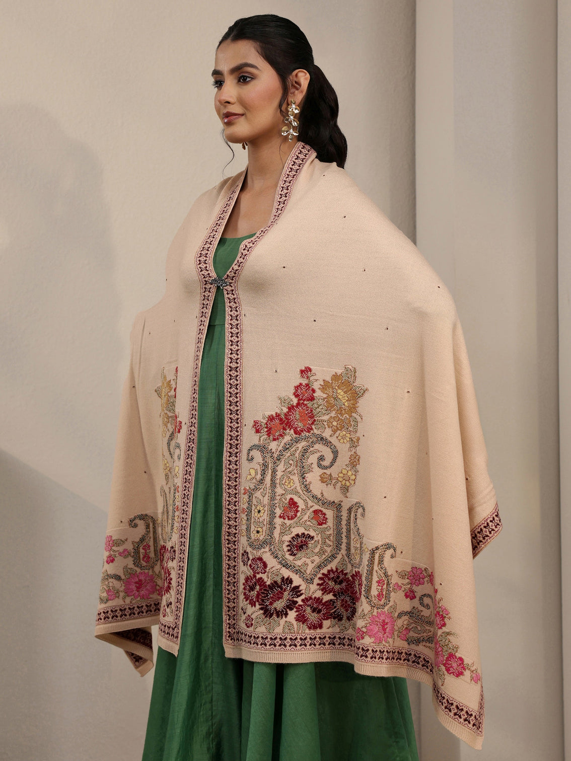 Mameraa Beige Floral Knitted Acrylic Wrap Shawl