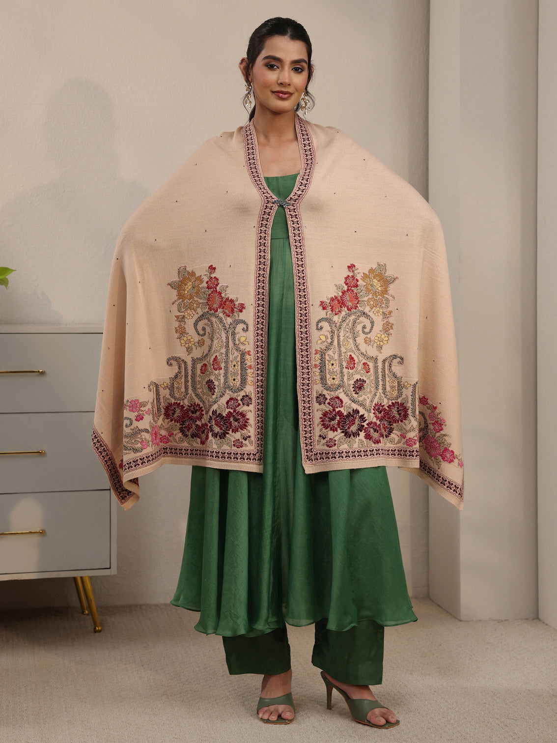 Mameraa Beige Floral Knitted Acrylic Wrap Shawl
