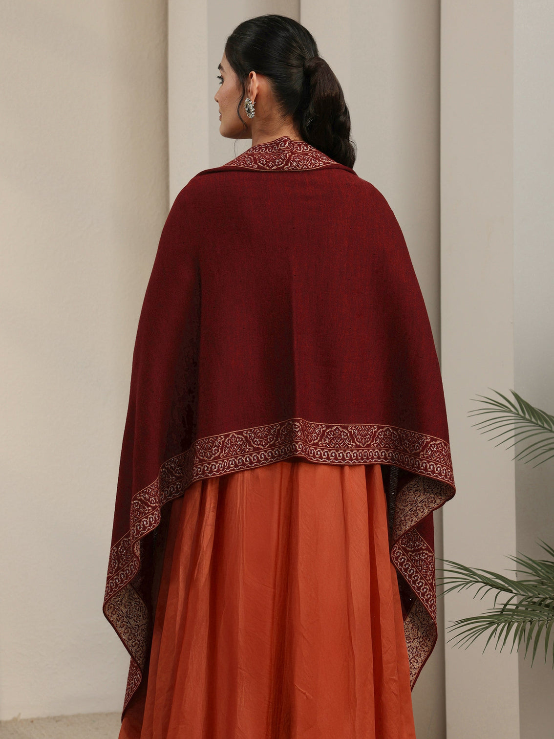 Mameraa Maroon Paisley Knitted Acrylic Wrap Shawl