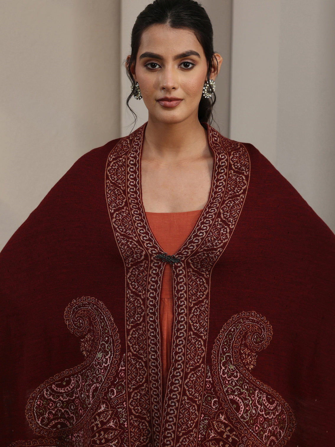 Mameraa Maroon Paisley Knitted Acrylic Wrap Shawl