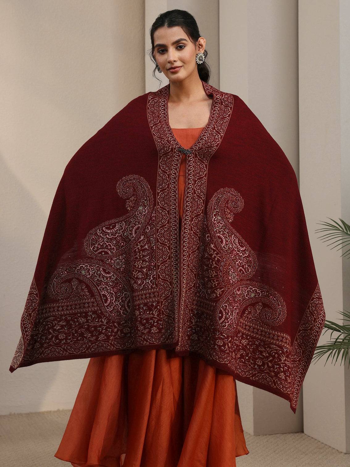 Mameraa Maroon Paisley Knitted Acrylic Wrap Shawl