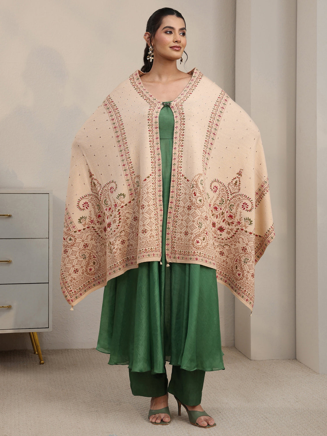 Mameraa Beige Floral Knitted Acrylic Wrap Shawl