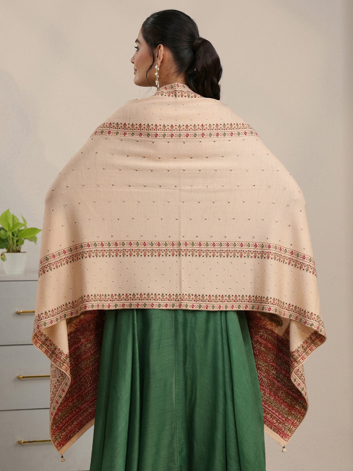 Mameraa Beige Floral Knitted Acrylic Wrap Shawl