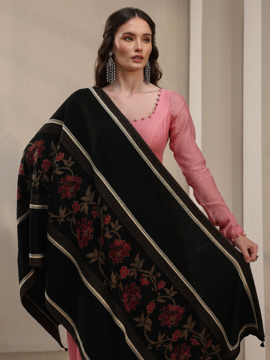 Mameraa Black Floral Knitted Acrylic Shawl