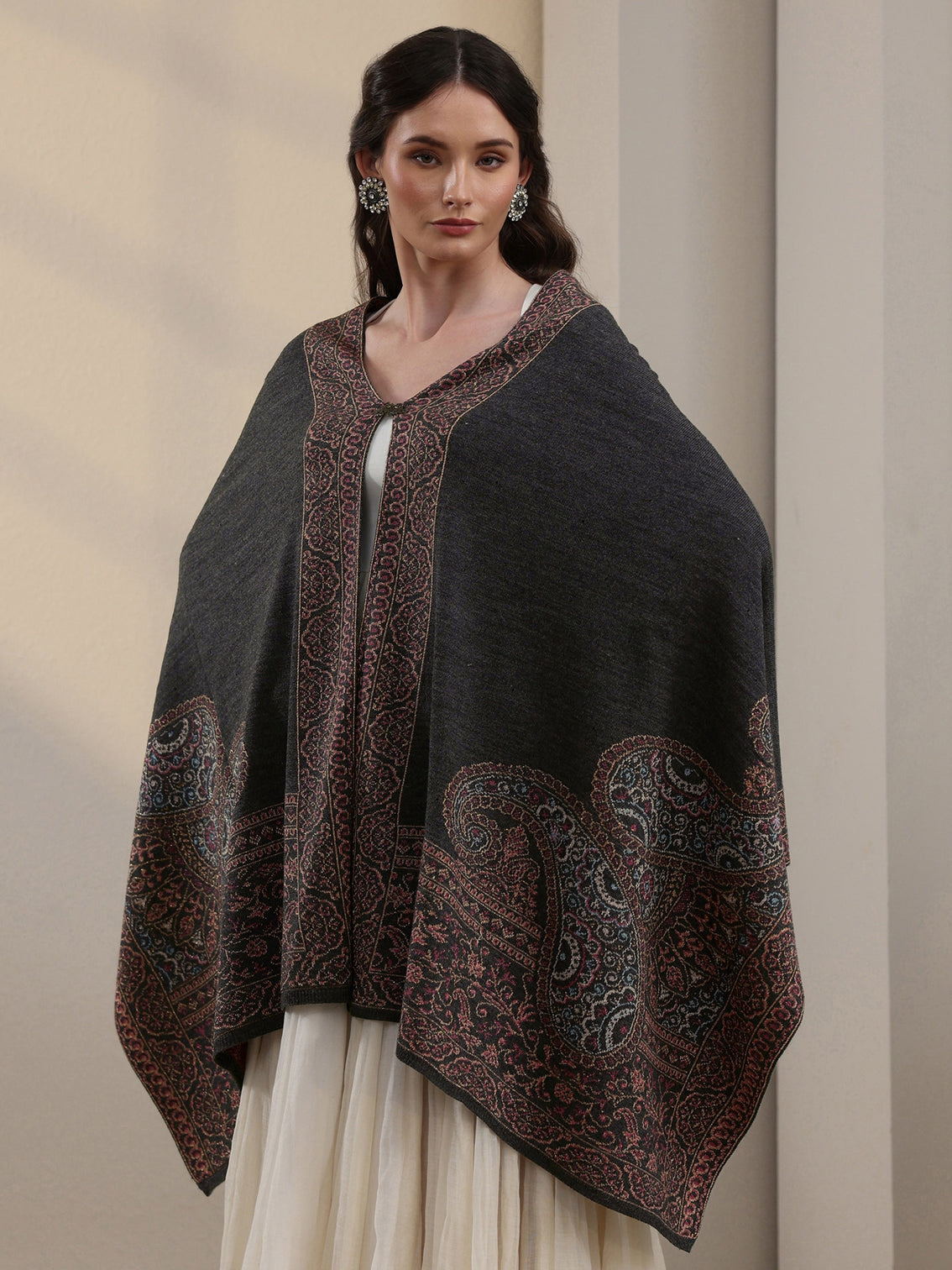 Mameraa Dark Grey Paisley Knitted Acrylic Wrap Shawl