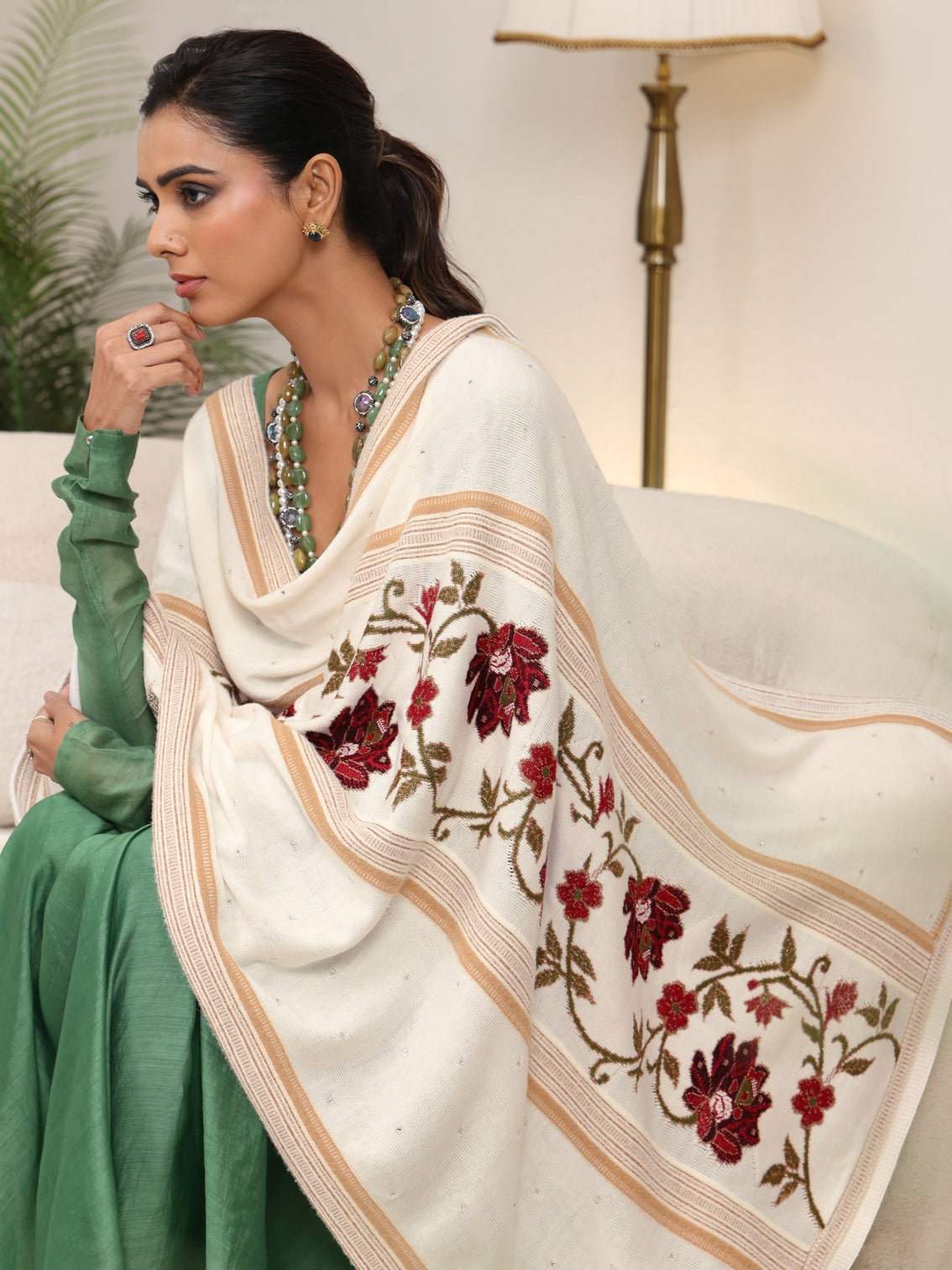 Mameraa White Floral Knitted Acrylic Wrap Shawl
