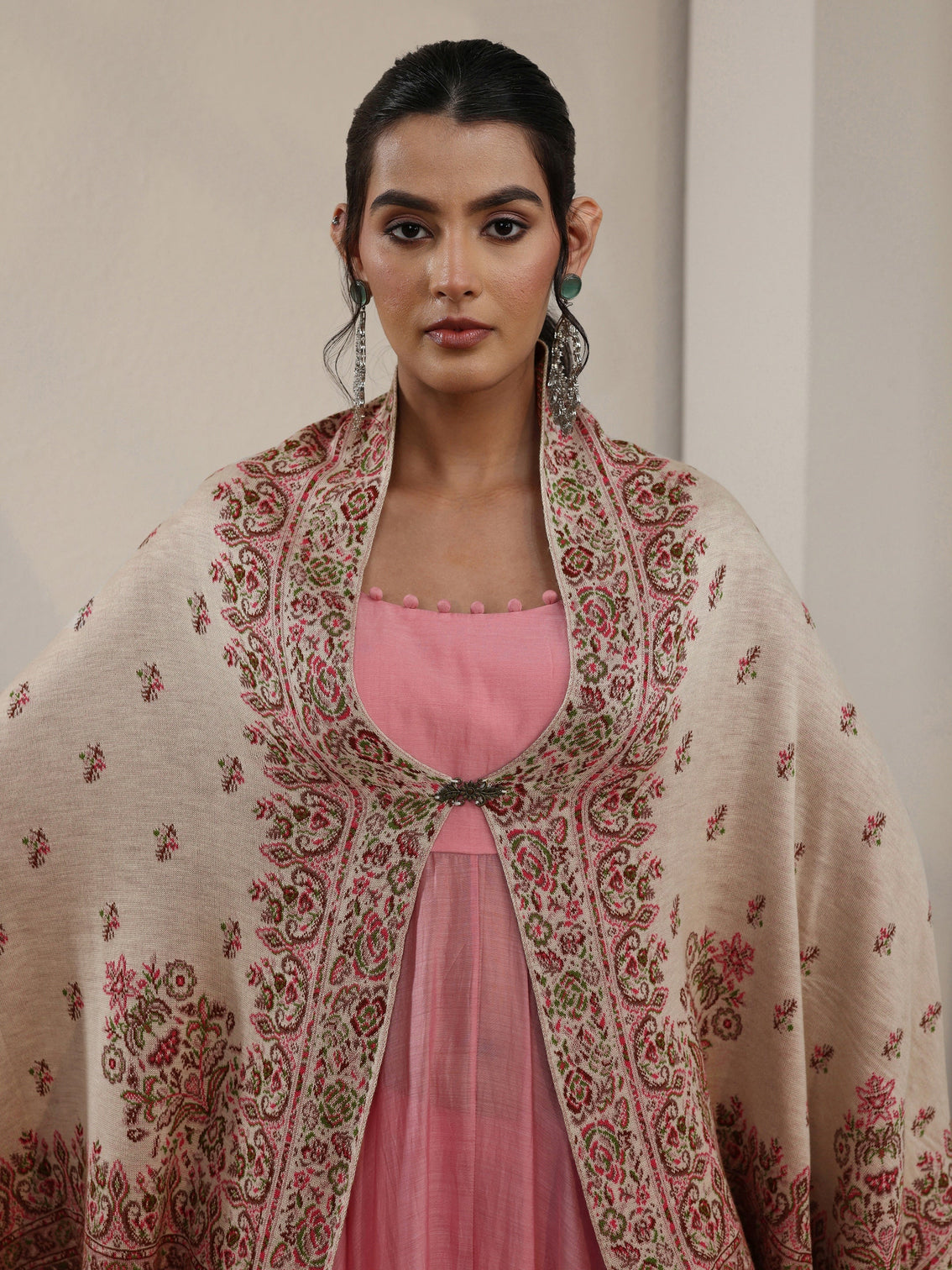 Mameraa Off White Floral Knitted Acrylic Wrap Shawl