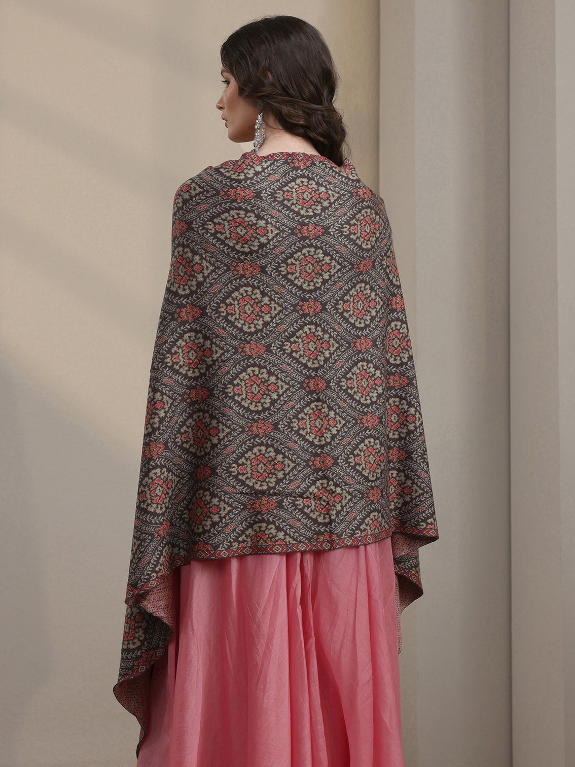 Mameraa Grey Ethnic Knitted Acrylic Wrap Shawl