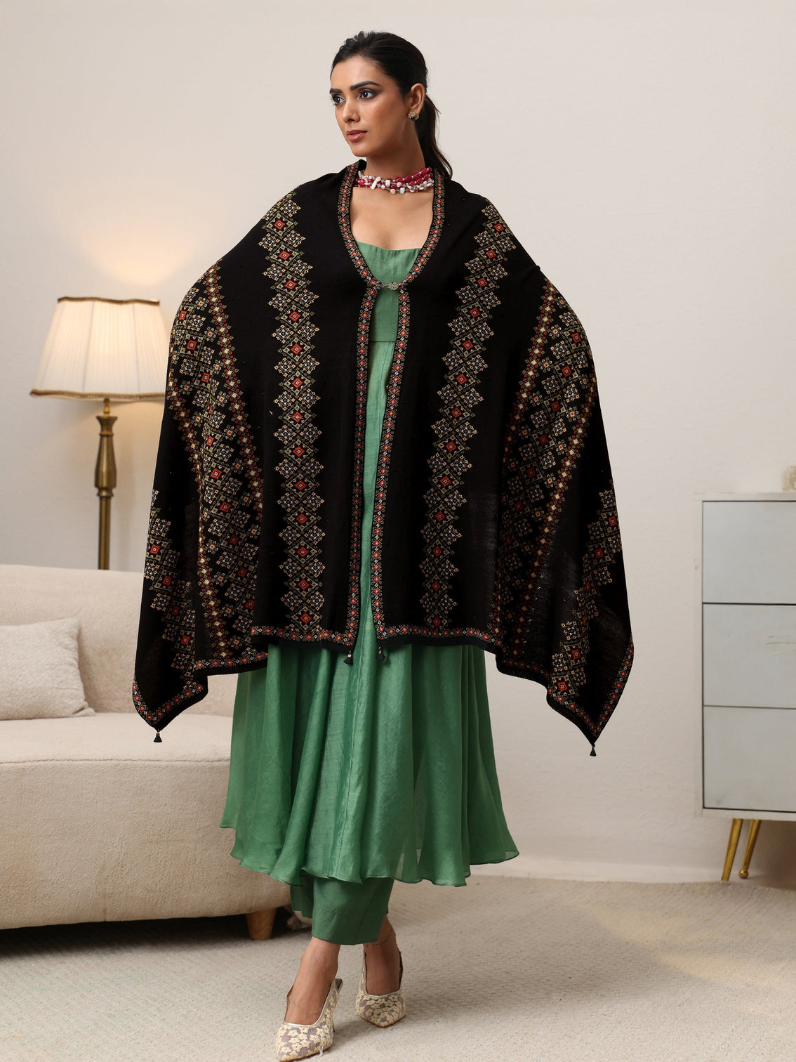 Mameraa Black Ethnic Knitted Acrylic Wrap Shawl